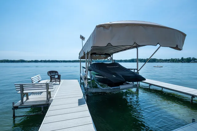 $1,600,000 | 31161 County Line Road, Dowagiac, MI 49047