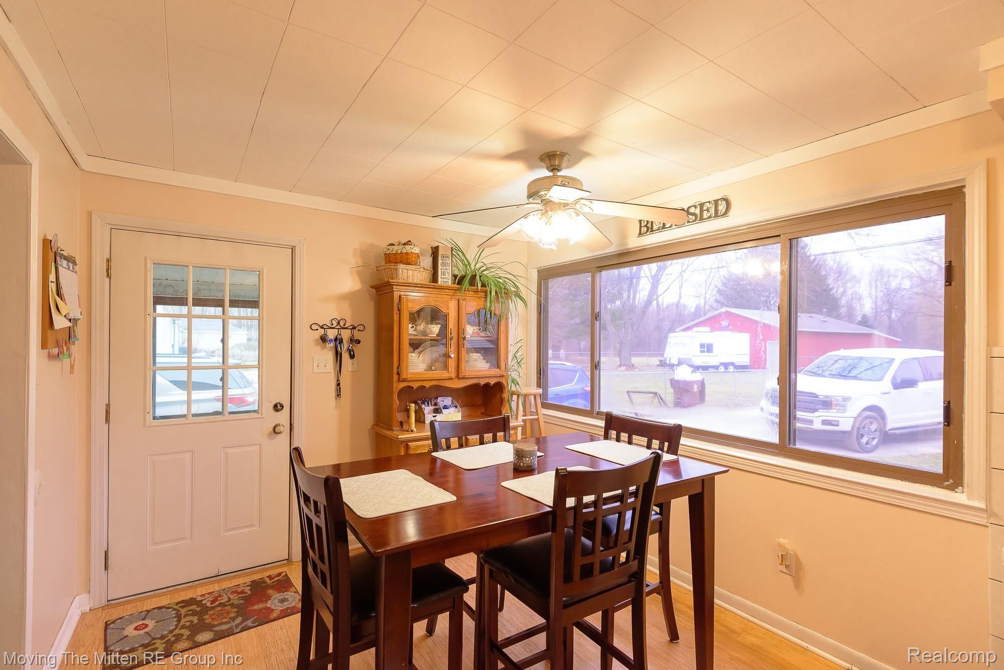 45781 Harris Road Belleville, MI 48111 - Photo 13 of 39 MTM_45781_harris-15.jpg