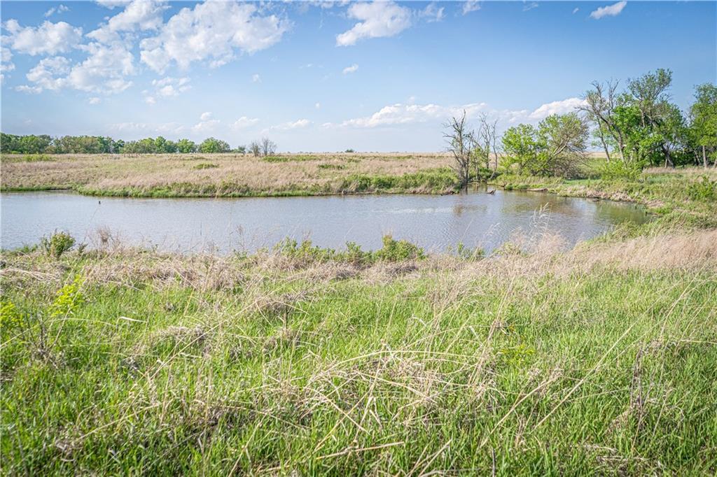 T Road Eureka, KS 67045 - Photo 19 of 68