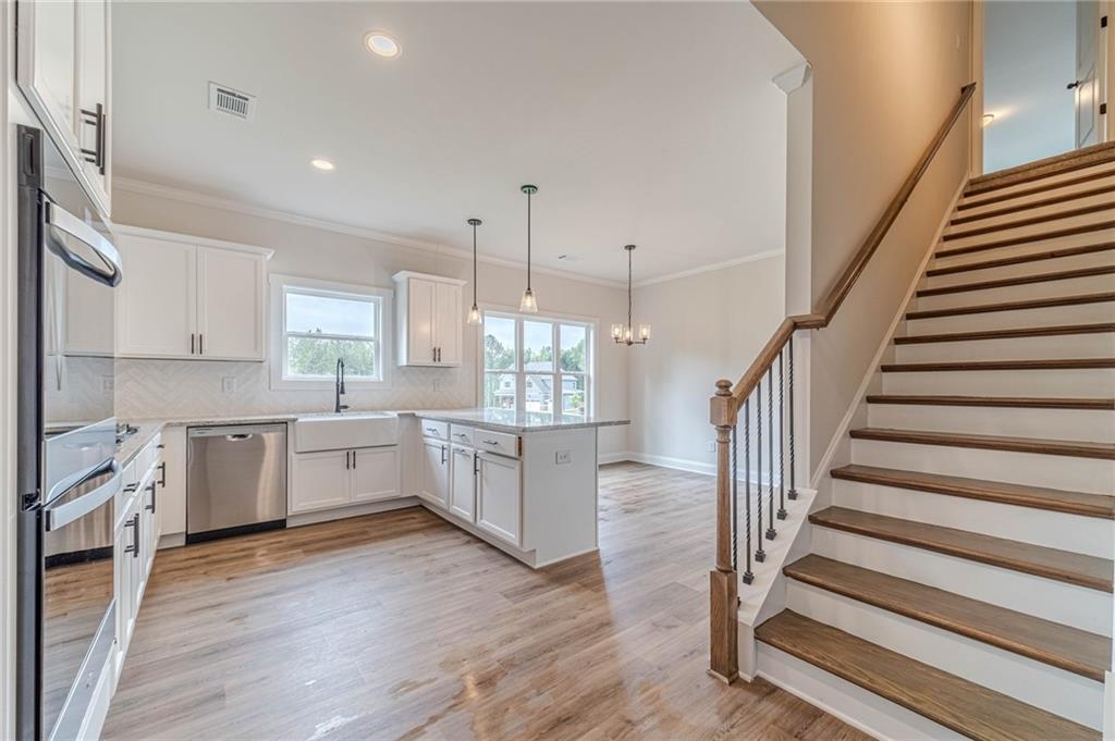 215 Pinewood Drive Covington, GA 30014 - Photo 8 of 41