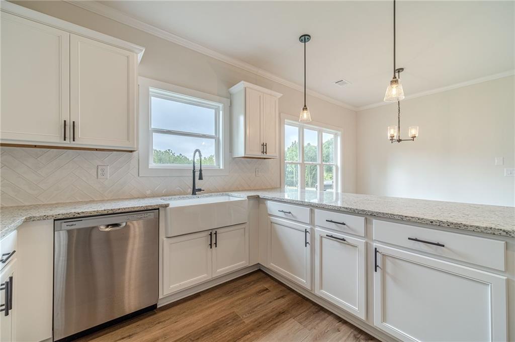 215 Pinewood Drive Covington, GA 30014 - Photo 10 of 41