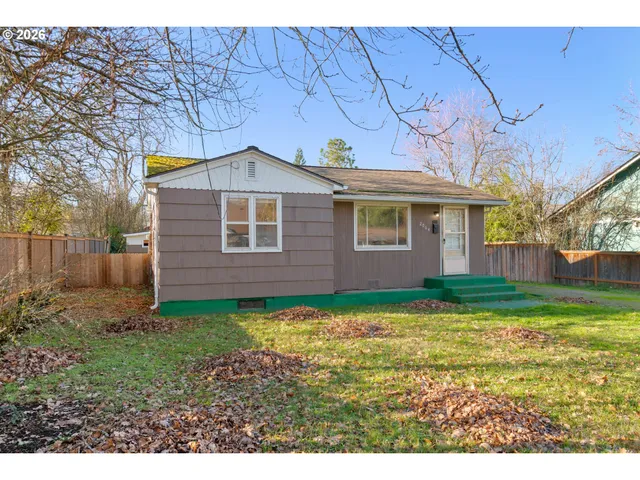 $298,989 | 2064 Grant Street, Eugene, OR 97405