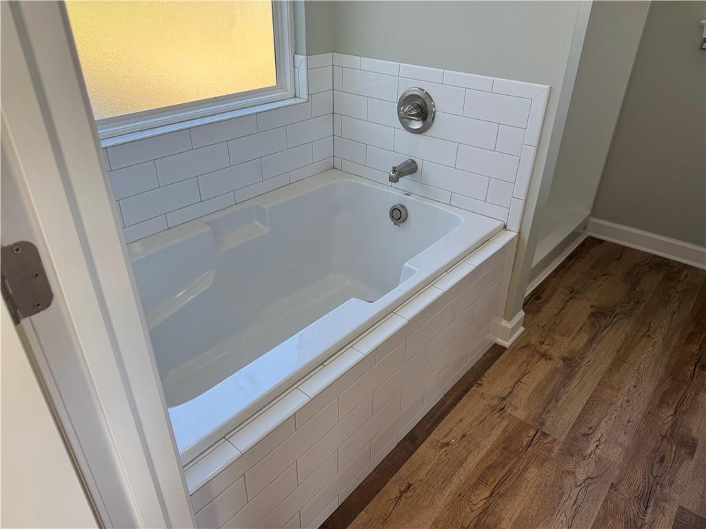 17634 Post Road South Waynesville, GA 31566 - Photo 15 of 21 Pic provided from previous home, master bath