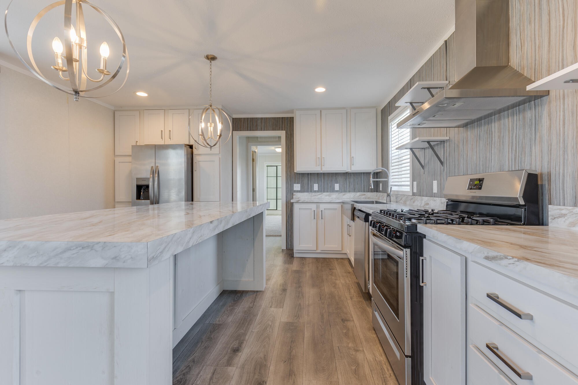 645 North Gallery Drive, Unit 98 Eaton Rapids, MI 48827 - Photo 7 of 22 MCM_645_Gallery_Drive_Eaton_Rapids-8