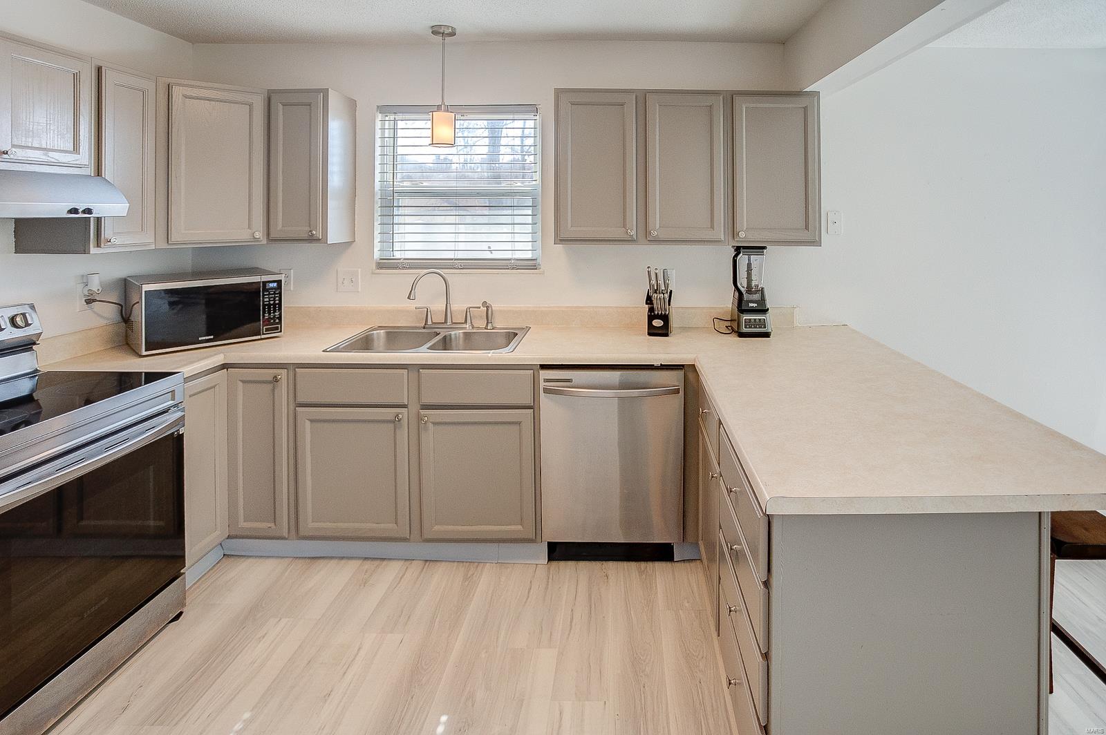 1922 Chevy Drive Belleville, IL 62221 - Photo 15 of 43