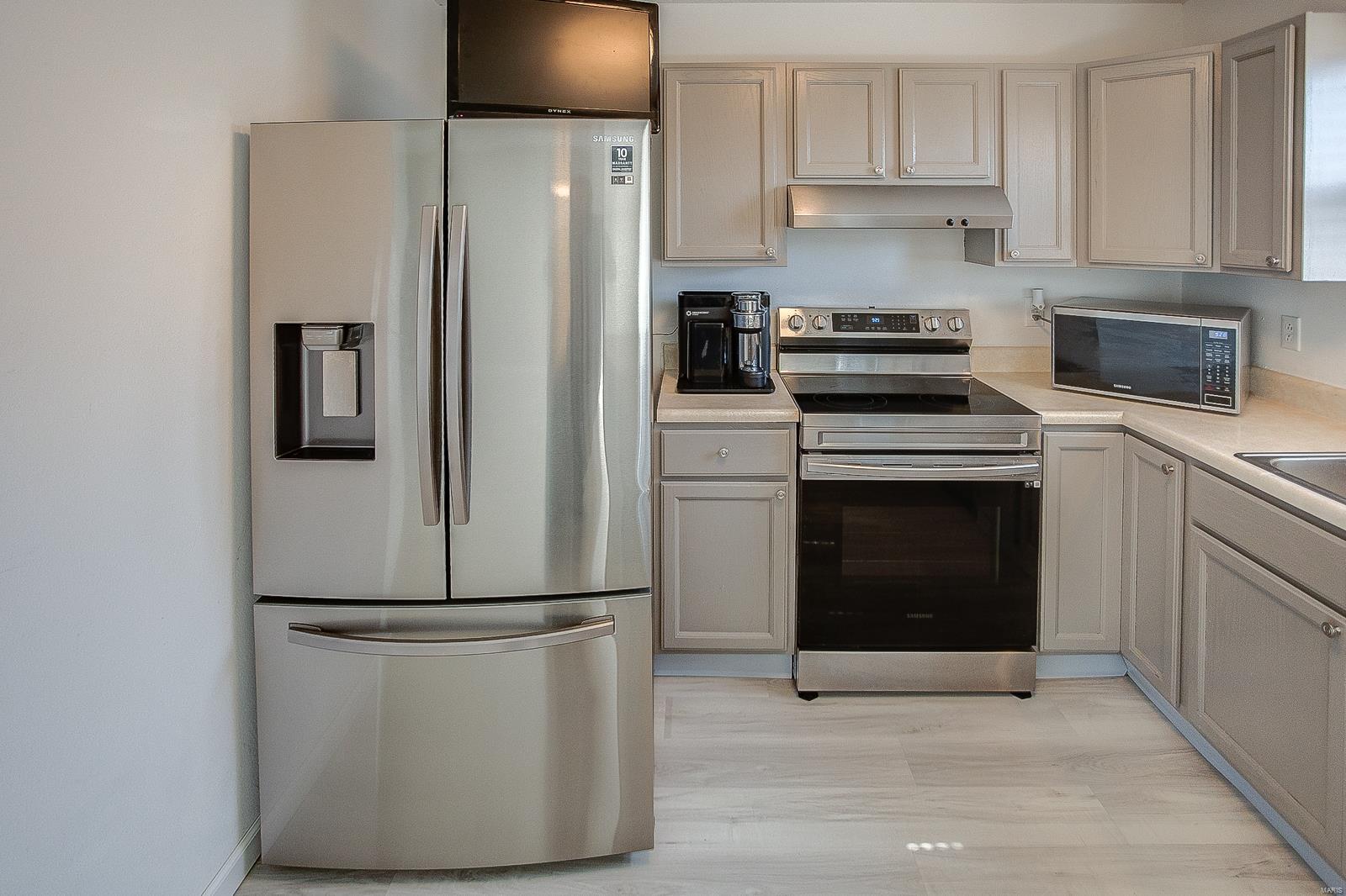 1922 Chevy Drive Belleville, IL 62221 - Photo 16 of 43