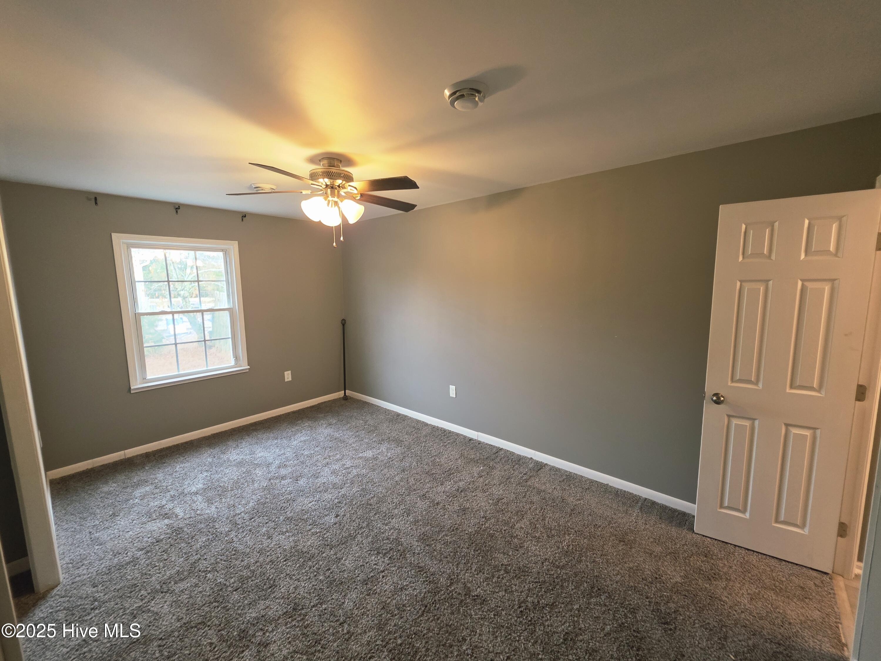 46 Riegel Drive Hubert, NC 28539 - Photo 17 of 23 20251202_144505