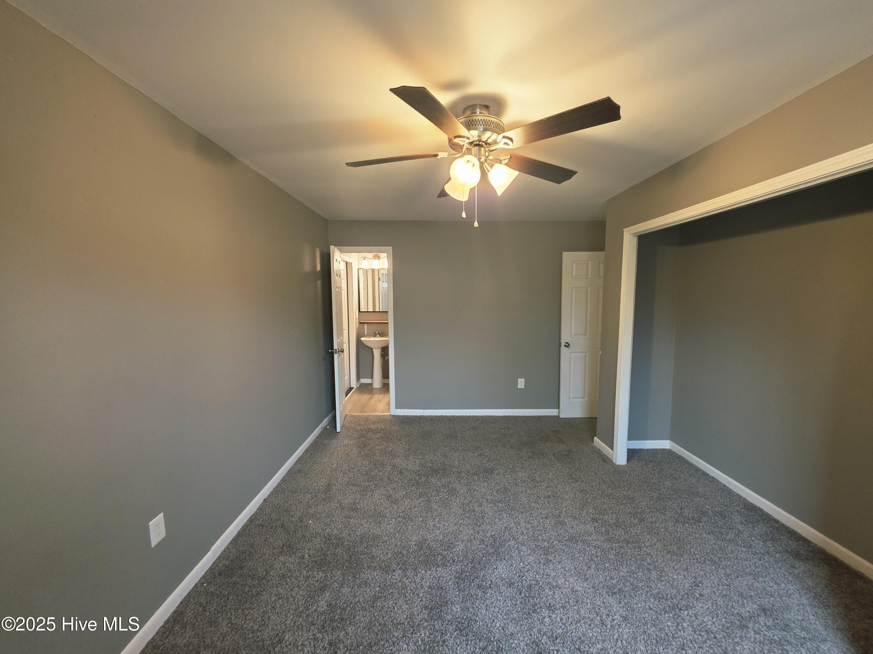 46 Riegel Drive Hubert, NC 28539 - Photo 19 of 23 20251202_144520