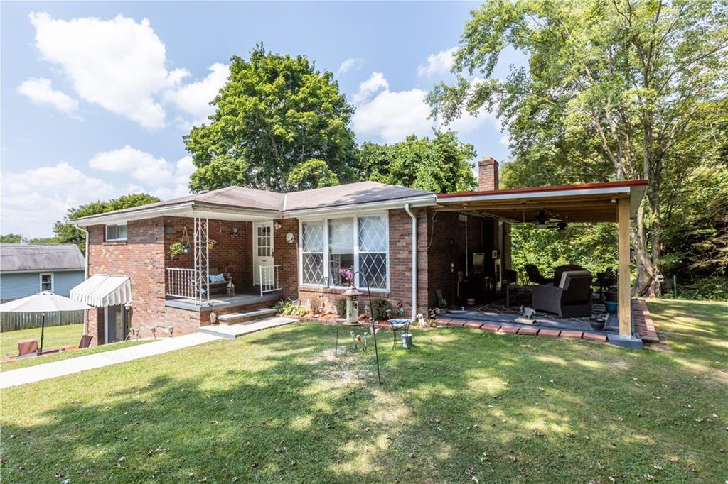 898 Oak Avenue Rochester, PA 15074 - Photo 2 of 21