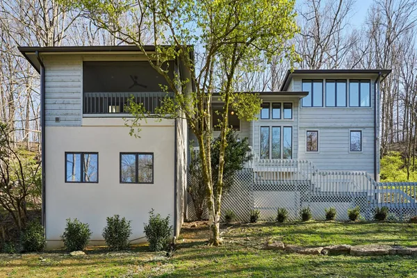 $10,000 | 6617 Chatsworth Place, Nashville, TN 37205