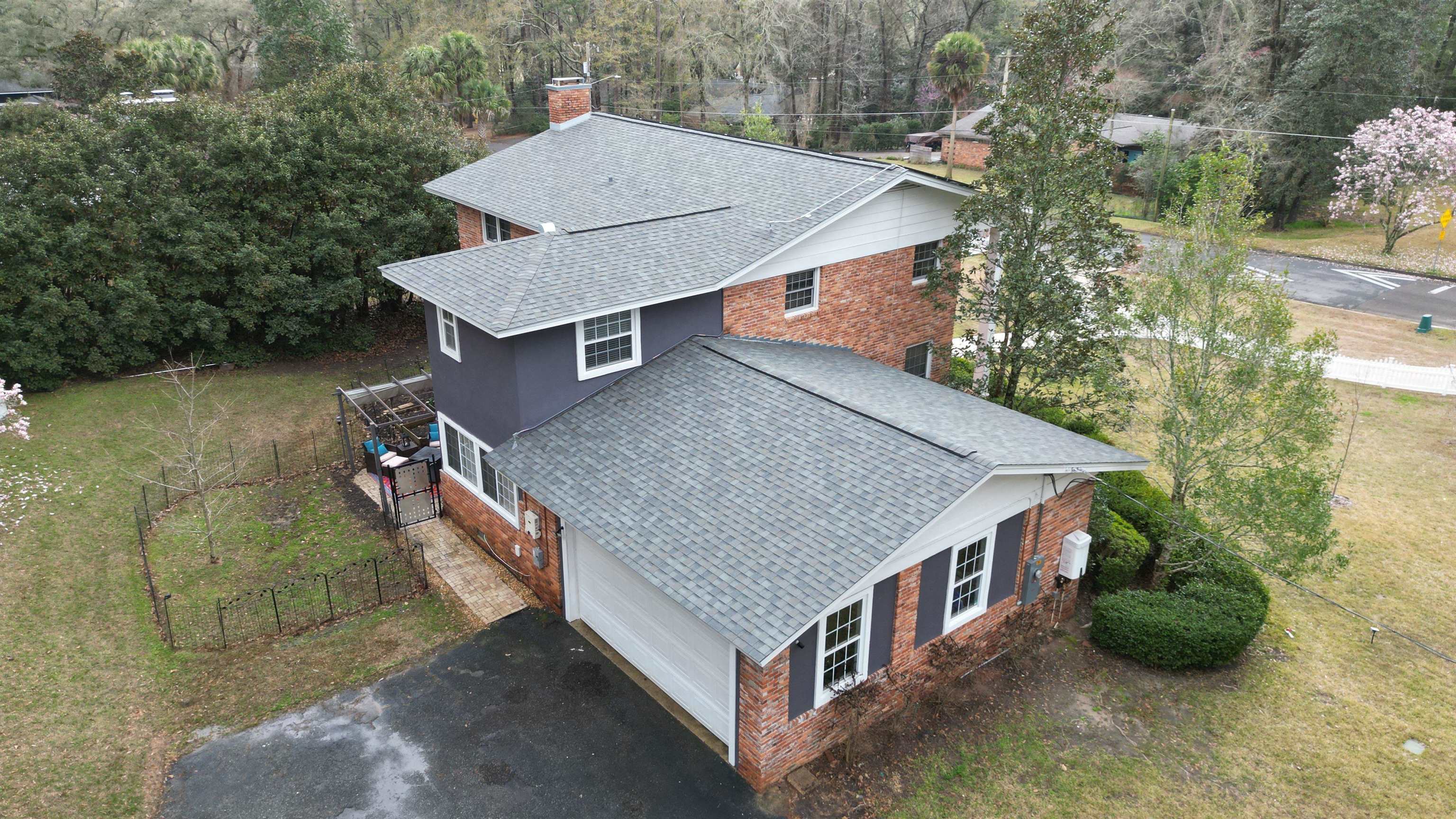 402 North Ride Tallahassee, FL 32303 - Photo 1 of 36