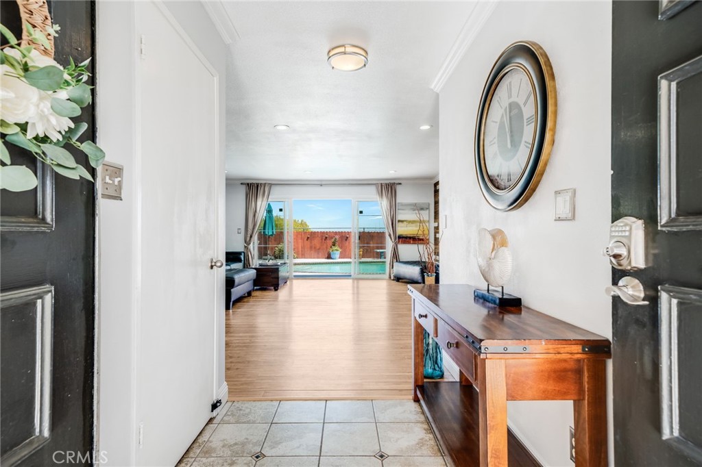 1935 Adobe Avenue Corona, CA 92882 - Photo 5 of 45 a view of living room with furniture and a mirror