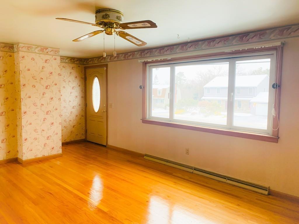 993 Burnett Road Chicopee, MA 01020 - Photo 9 of 14 Gallery Image 9