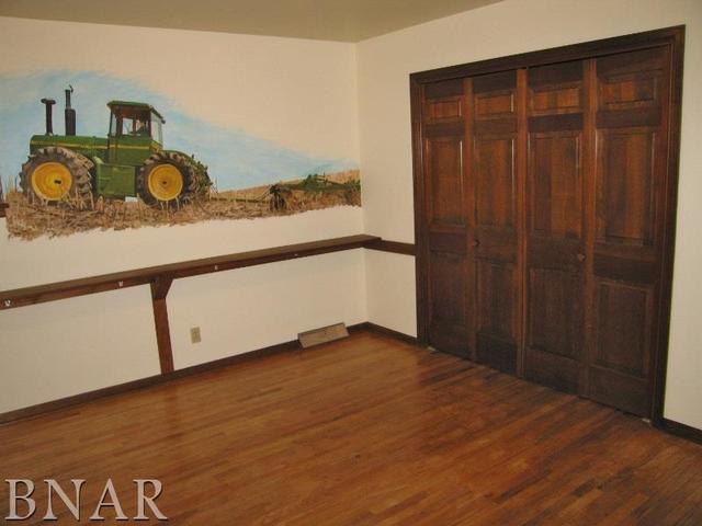 5801 Viking Road Clinton, IL 61727 - Photo 22 of 27 a view of water heater room