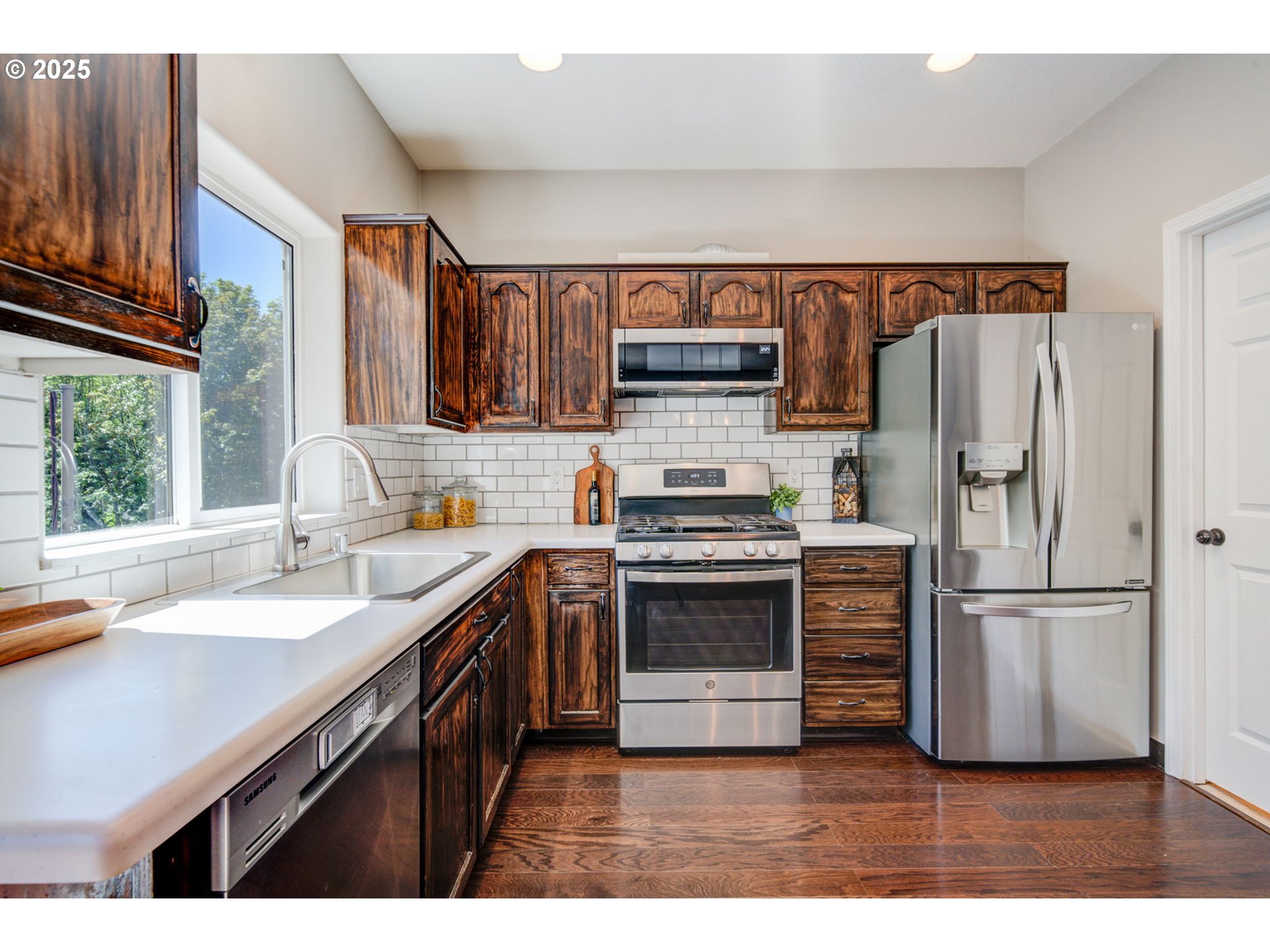 2010 Southwest 6th Avenue Camas, WA 98607 - Photo 13 of 40 Gallery Image 13