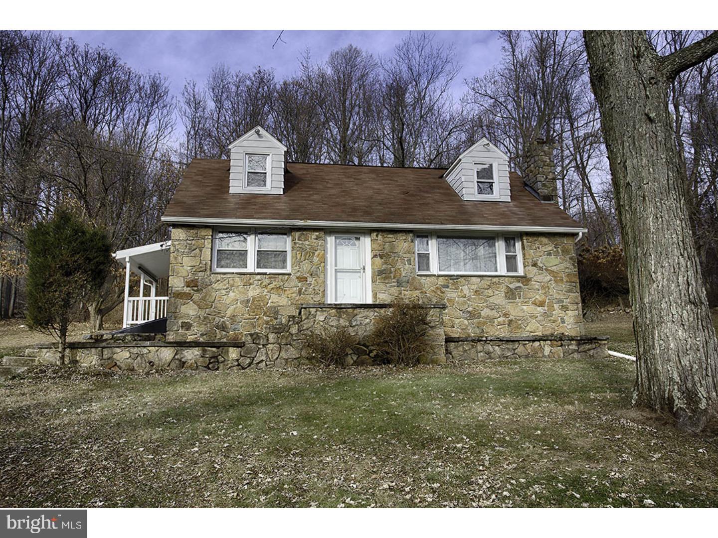 24 Beckers Road Temple, PA 19560 - Photo 2 of 25