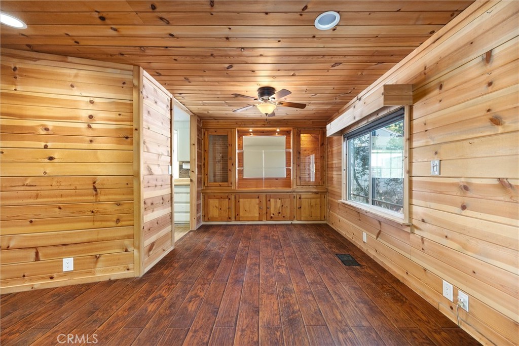 30751 Sharp Shafter, CA 93263 - Photo 20 of 73 a view of empty room with wooden floor and fan