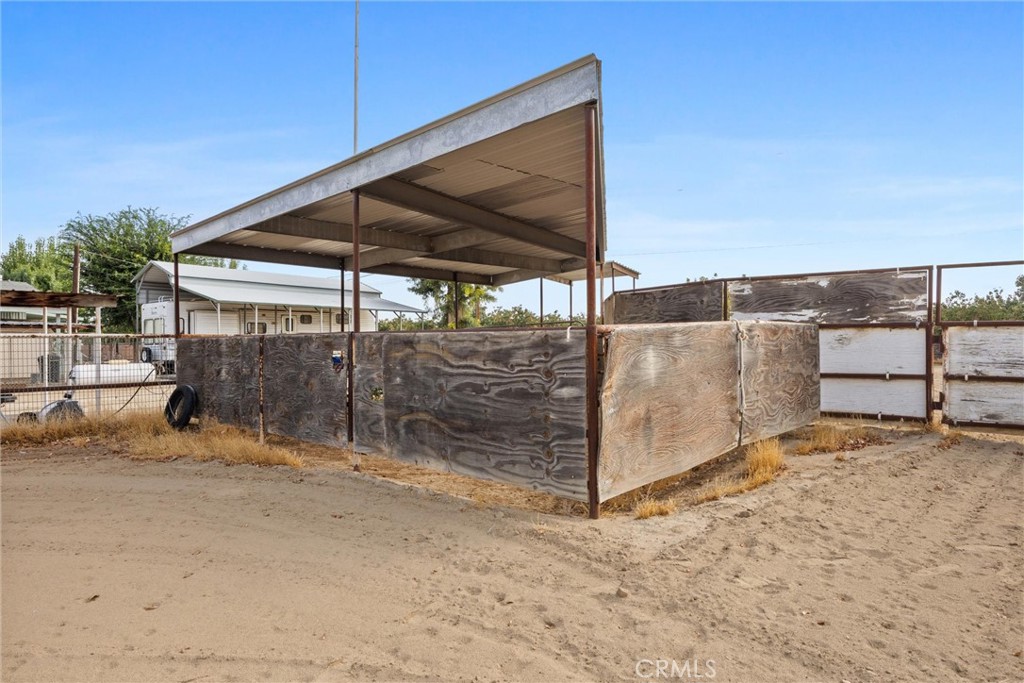 30751 Sharp Shafter, CA 93263 - Photo 61 of 73 a view of a backyard