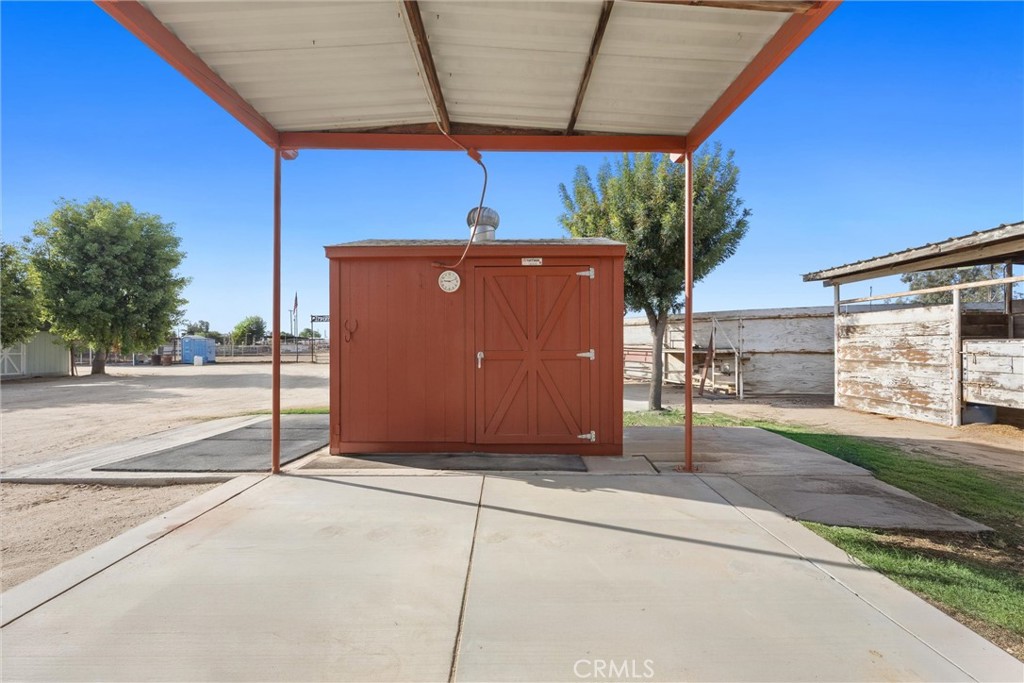 30751 Sharp Shafter, CA 93263 - Photo 70 of 73