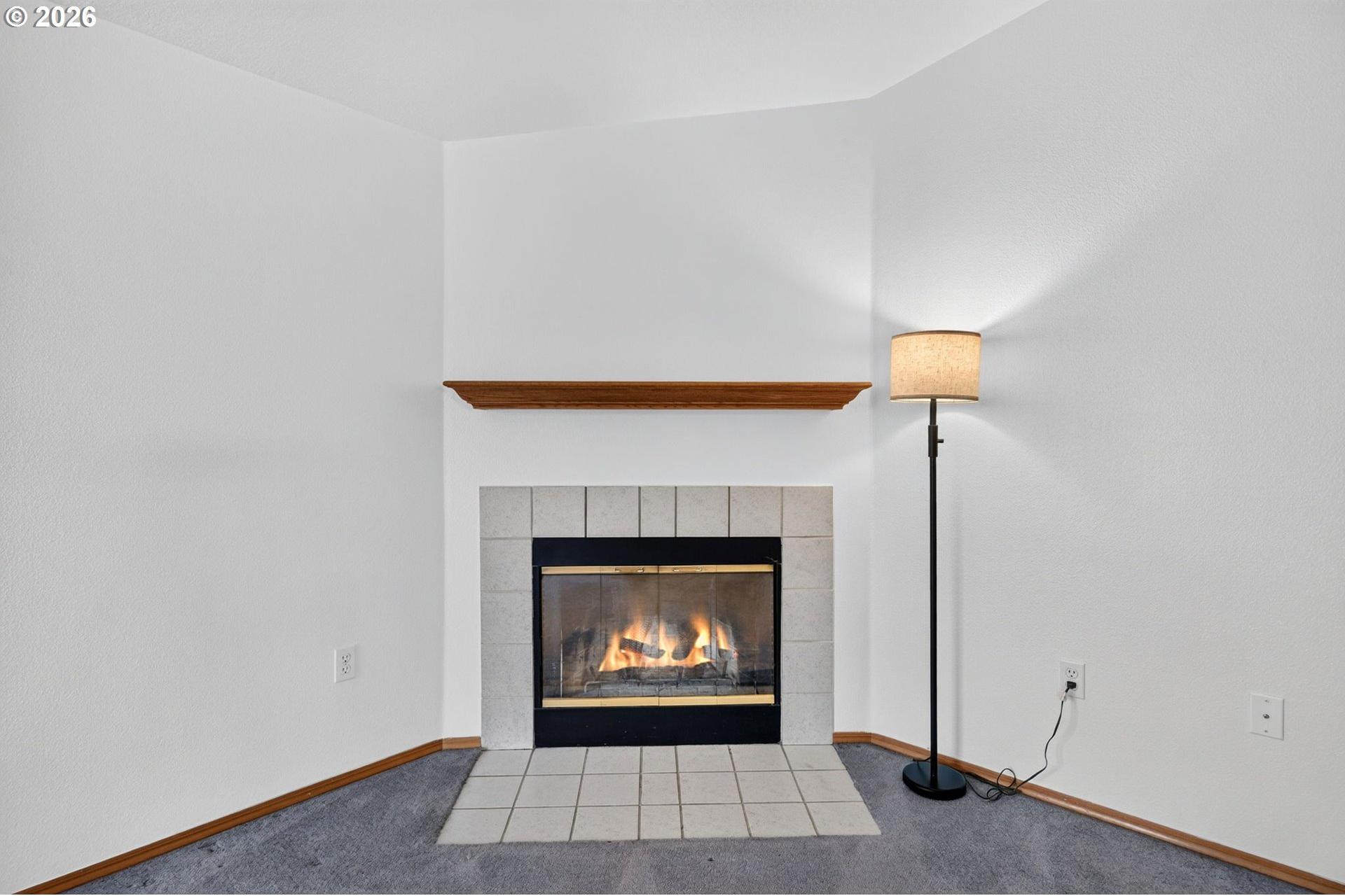 9654 North Edison Street Portland, OR 97203 - Photo 10 of 34 Fireplace