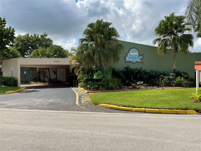 $74,900 | 9200 Lime Bay Boulevard, Unit 209, Tamarac, FL 33321