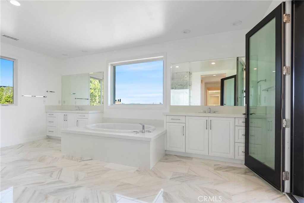 20448 Liverpool Way Porter Ranch, CA 91326 - Photo 37 of 60