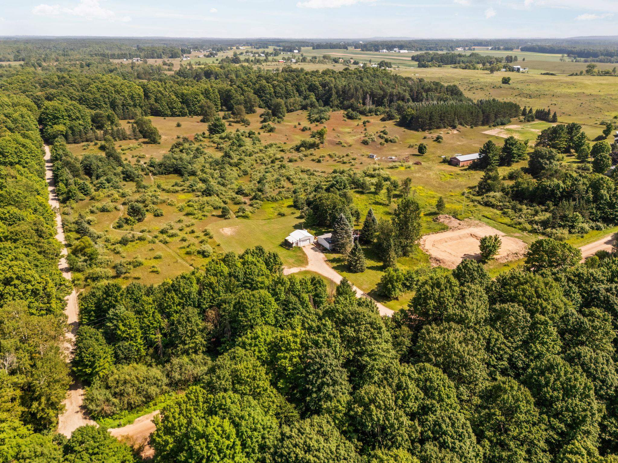 8645 Rahe Road Kingsley, MI 49649 - Photo 18 of 21 1949811-d7ca14d0-2ffe-43ee-a06e-d8922a4ddaa7.JPG