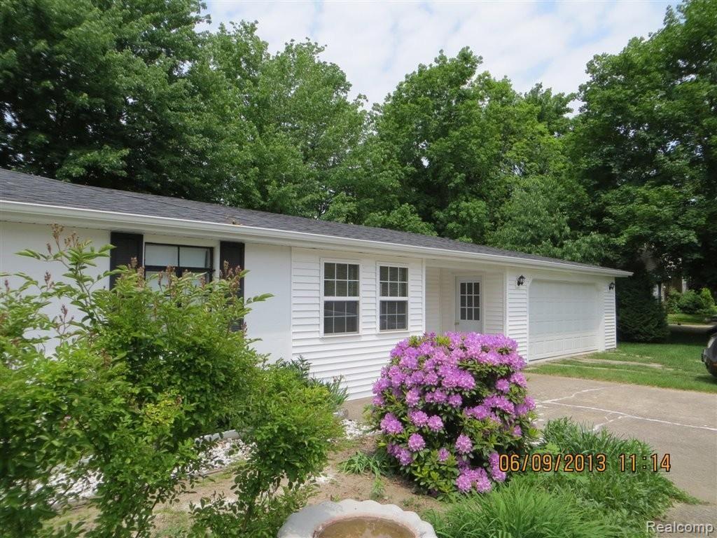4282 North River Road Fort Gratiot, MI 48059 - Photo 2 of 3 4282 N River 5.JPG