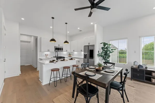 $319,900 | 3013 Jensen Drive, Houston, TX 77026