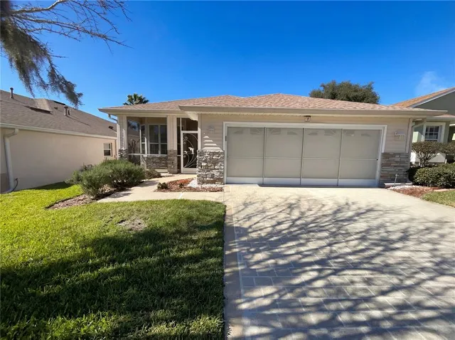 $317,000 | 5928 Brittania Boulevard, Tavares, FL 32778