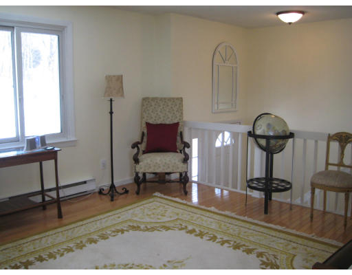 22 Howard Road Maynard, MA 01754 - Photo 6 of 15