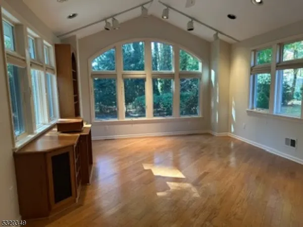 $6,900 | 722 Hyslip Avenue, Westfield, NJ 07090