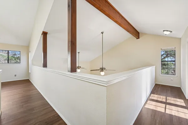 $1,100,000 | 407 Country Lane, McDade, TX 78650