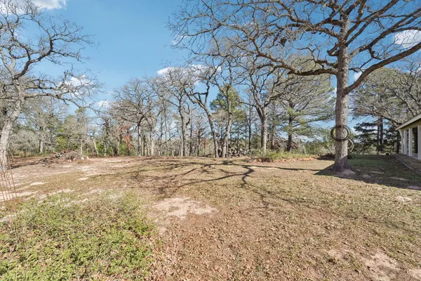 $1,100,000 | 407 Country Lane, McDade, TX 78650