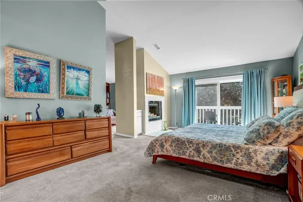 $1,149,000 | 6073 Loynes Drive, Unit 32, Long Beach, CA 90803