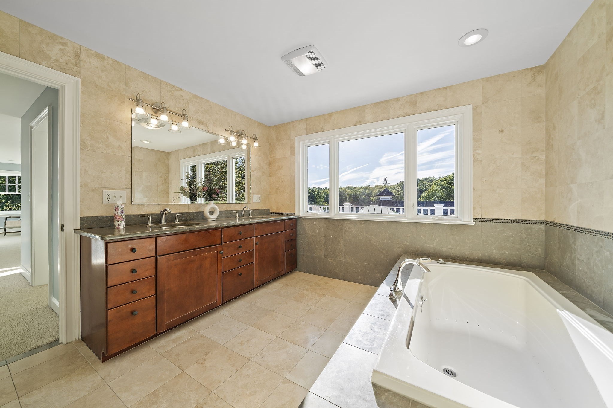 260 Jerusalem Road Cohasset, MA 02025 - Photo 31 of 42 Gallery Image 31
