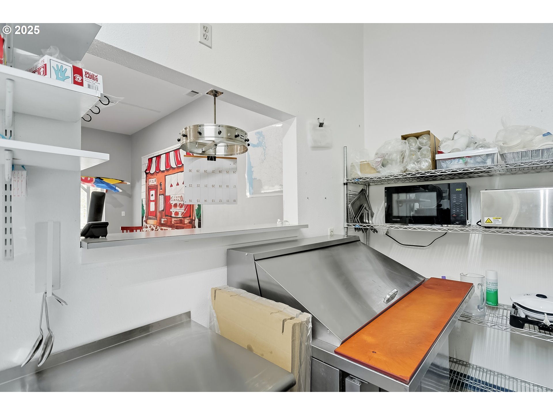 101 Main Street Klickitat, WA 98628 - Photo 29 of 33 a living room with furniture and flat screen tv
