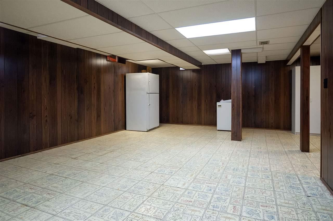 591 Canterbury Road Grosse Pointe, MI 48236 - Photo 50 of 55 31382294-49.JPG
