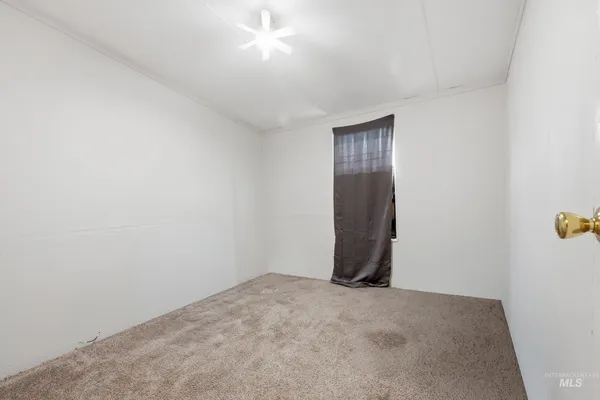 $100,000 | 601 North 42nd Street, Nampa, ID 83687