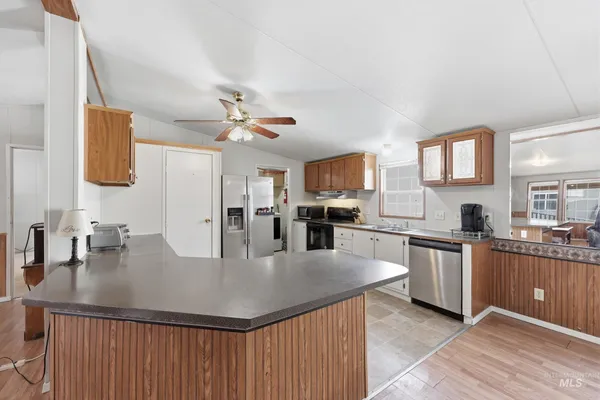 $100,000 | 601 North 42nd Street, Nampa, ID 83687