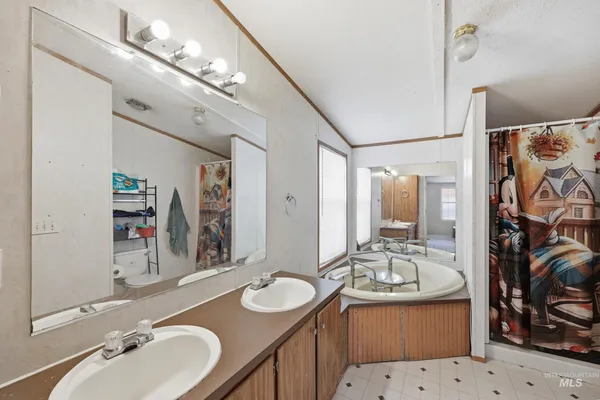 $100,000 | 601 North 42nd Street, Nampa, ID 83687