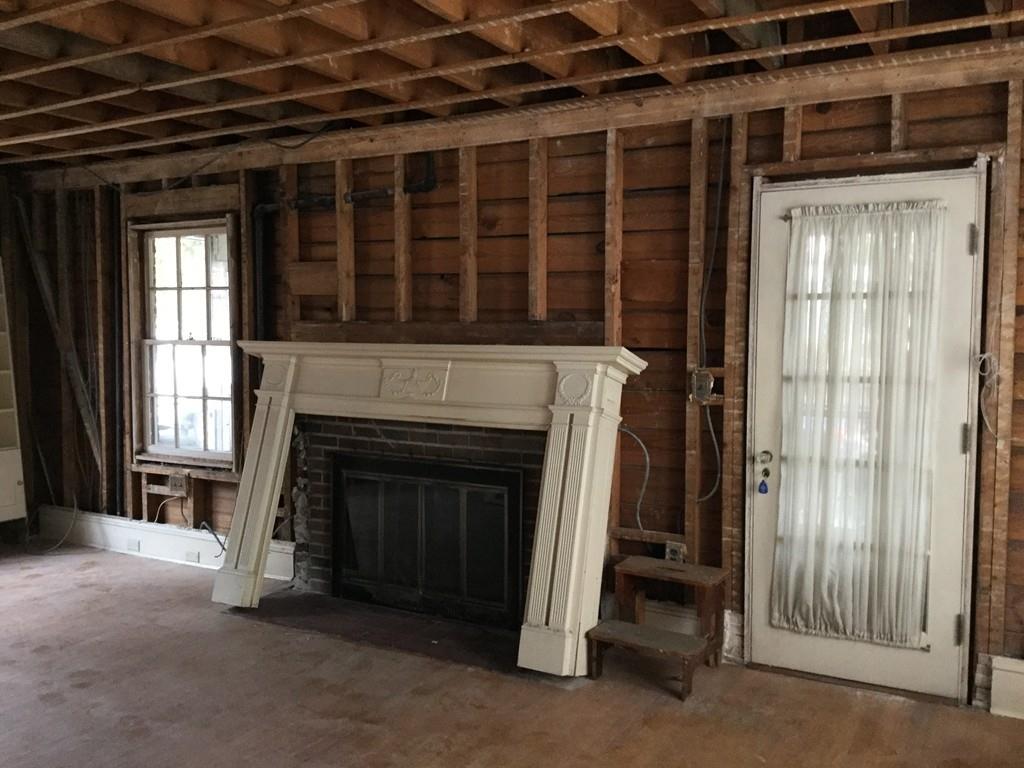 140 Coolidge Road Worcester, MA 01602 - Photo 8 of 21 Gallery Image 8