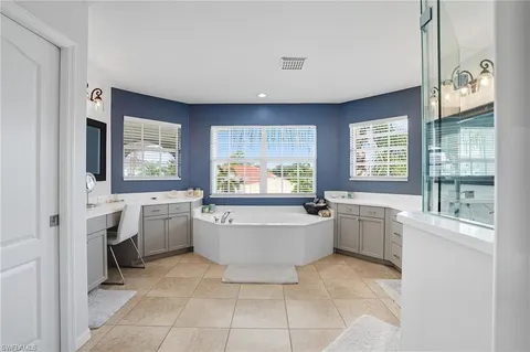 $799,900 | 21505 Langholm Run, Estero, FL 33928