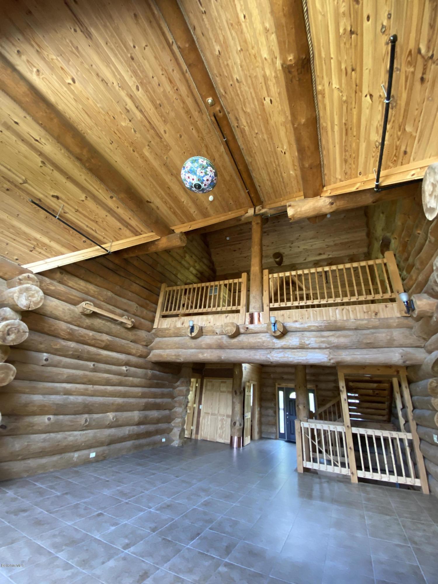 61 Cobble View Road Williamstown, MA 01267 - Photo 14 of 25 61 Cobble View #11