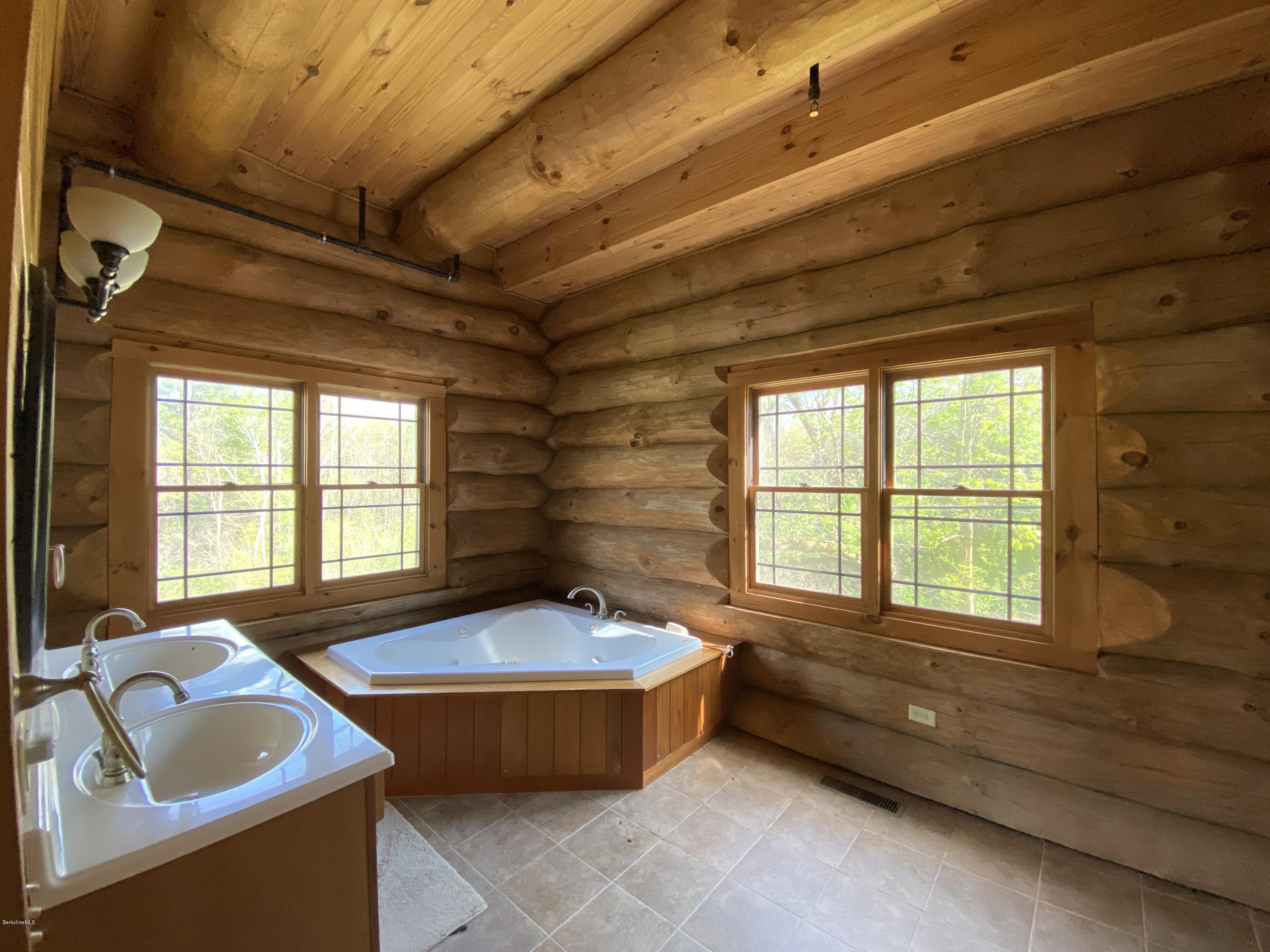 61 Cobble View Road Williamstown, MA 01267 - Photo 19 of 25 61 Cobble View #16