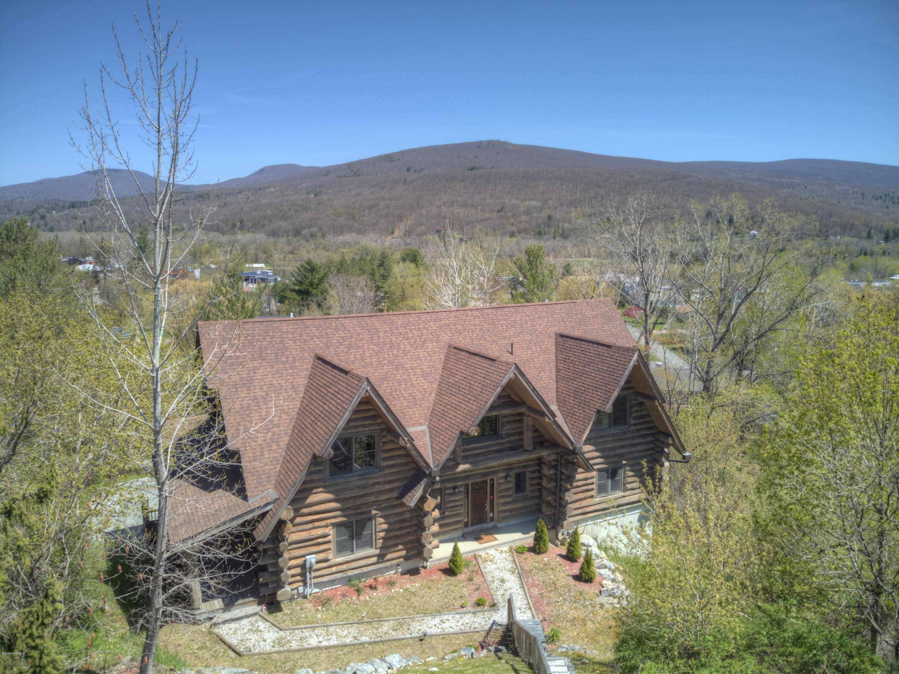 61 Cobble View Road Williamstown, MA 01267 - Photo 3 of 25 61 Cobble View #3