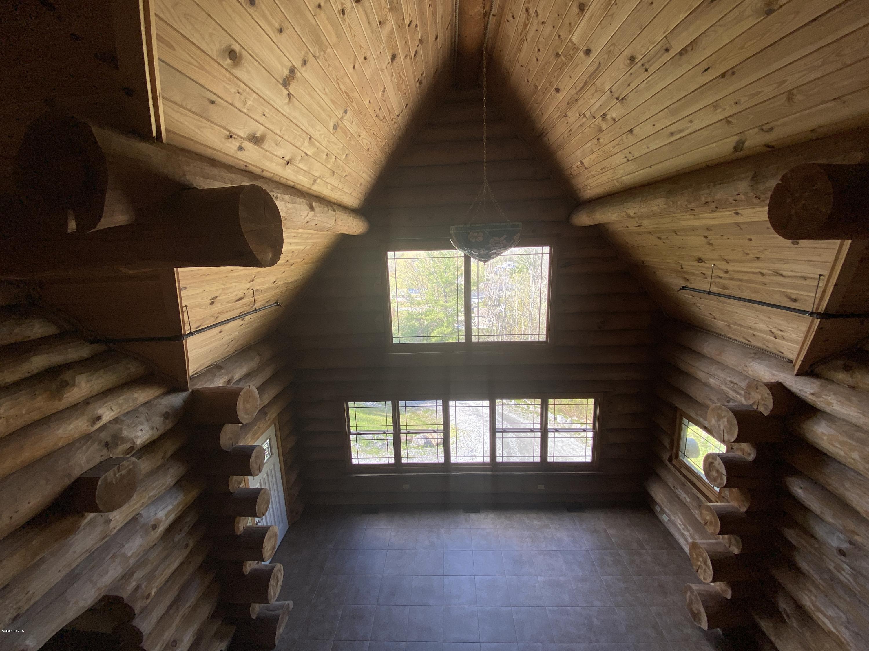 61 Cobble View Road Williamstown, MA 01267 - Photo 8 of 25 61 Cobble View #8