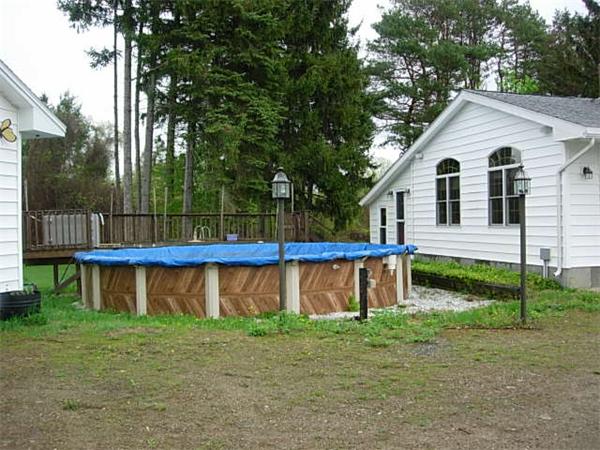 386 Hadley Road Sunderland, MA 01375 - Photo 4 of 23