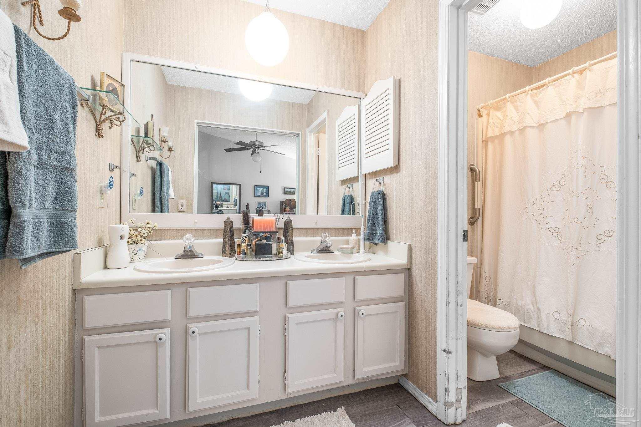 2299 Scenic Highway, Unit R5 Pensacola, FL 32503 - Photo 15 of 25