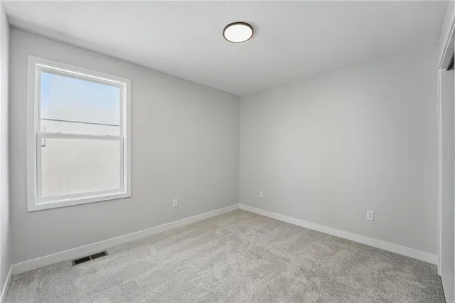 $434,900 | 778 Creekmoor Drive, Raymore, MO 64083